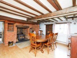 Chapel Farm, Beamhurst, Uttoxeter thumb 2
