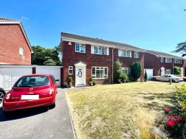 Gaudick Road, Eastbourne thumb 1