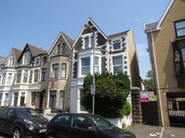 Kings Road, Cardiff thumb 1