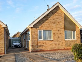Sancton Close, Cottingham photo