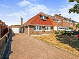 Parklands Avenue, Goring-By-Sea, Worthing thumb 1