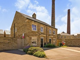 Dyehouse Walk, Yeadon, Leeds photo