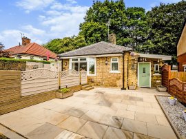 Whiteley Avenue, Sowerby Bridge thumb 1