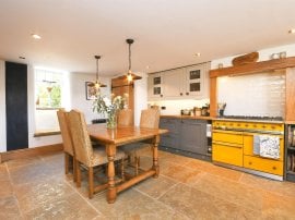 Midsummer Cottage, 2 The Barn, Hagg Hill, New Tupton, Chesterfield thumb 3