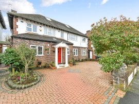 Woodlands Avenue, New Malden thumb 1