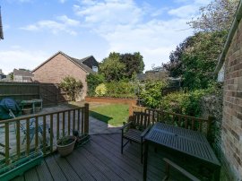 Weavers Drive, Glemsford, Sudbury thumb 3