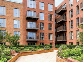 Frogmore Avenue, WATFORD photo