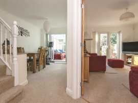 Newbery Close, Axminster thumb 2