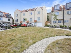 Eastgate Court, Frome photo