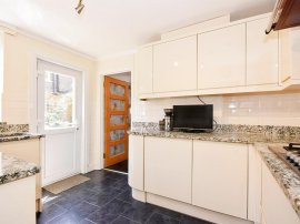 Ongar Road, Brentwood thumb 3