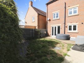 Finch Road, Kibworth Harcourt, LEICESTER thumb 2