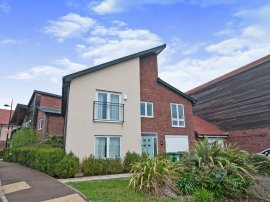 Sunflower Lane, Polegate thumb 1