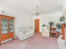 Arundel Avenue, Epsom thumb 3