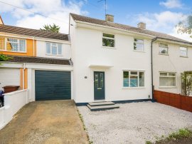 Larkhill Road, Abingdon thumb 1