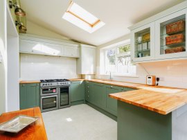 Larkhill Road, Abingdon thumb 2