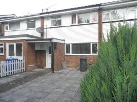 Pheasants Croft, MAIDENHEAD photo