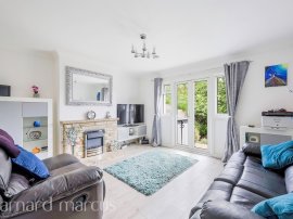 Kirby Close, Epsom thumb 2