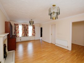 Paxford Close, Wellingborough thumb 3