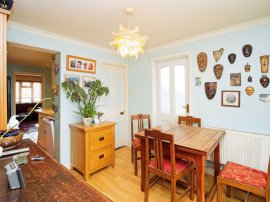Anchor Road, Calne thumb 3