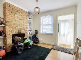 Westborough Road, Maidenhead thumb 2