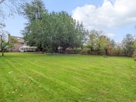 Berry Hill, Taplow, Maidenhead thumb 2