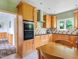 Berry Hill, Taplow, Maidenhead thumb 3