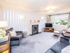 Foxcroft Drive, Brighouse thumb 1