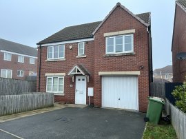 The Rowans, Robin Hood, WAKEFIELD photo