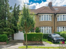 The Ridgeway, LONDON photo