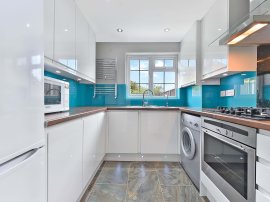 Poplar Grove, New Southgate photo