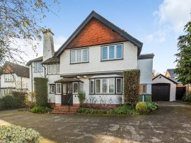 Braywick Road, Maidenhead thumb 1