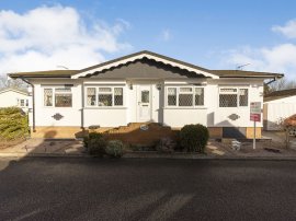 Allington Gardens, Allington, Grantham photo