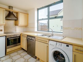 Soper Square, Newhall, Harlow thumb 3
