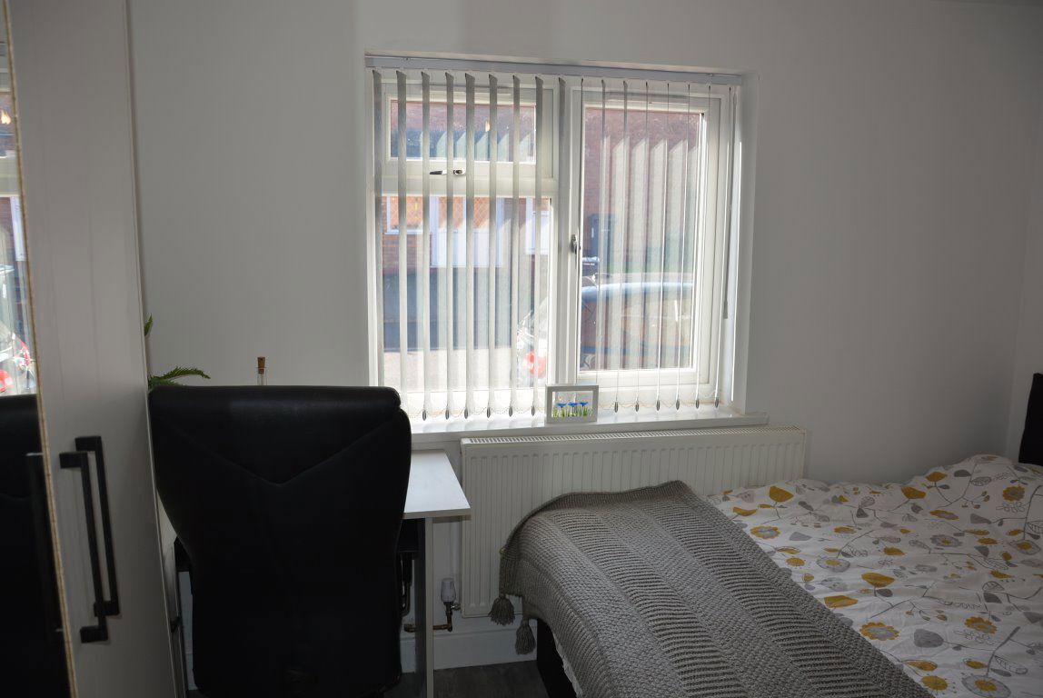 28 Watermill Close, B29 6TS Image 5