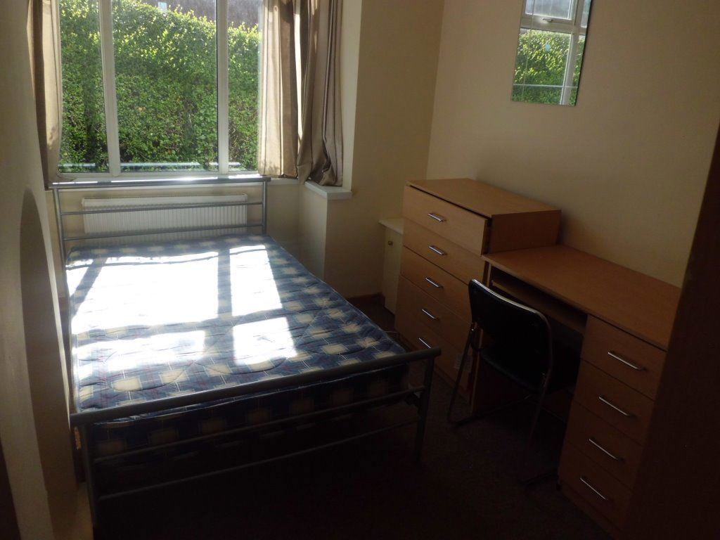 169 Heeley Road, B29 6EJ Image 5