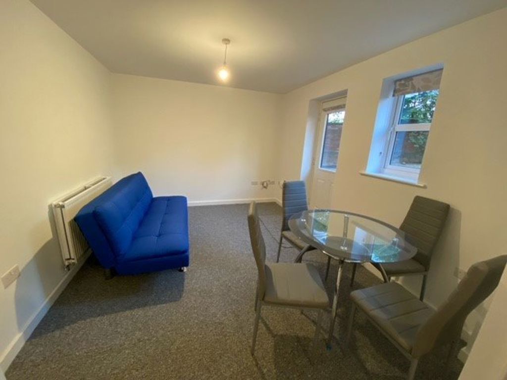Flat 2, 45 Heroes Drive, B29 6UT Image 3