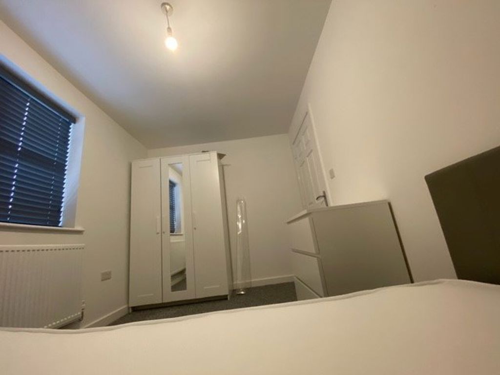Flat 2, 45 Heroes Drive, B29 6UT Image 6