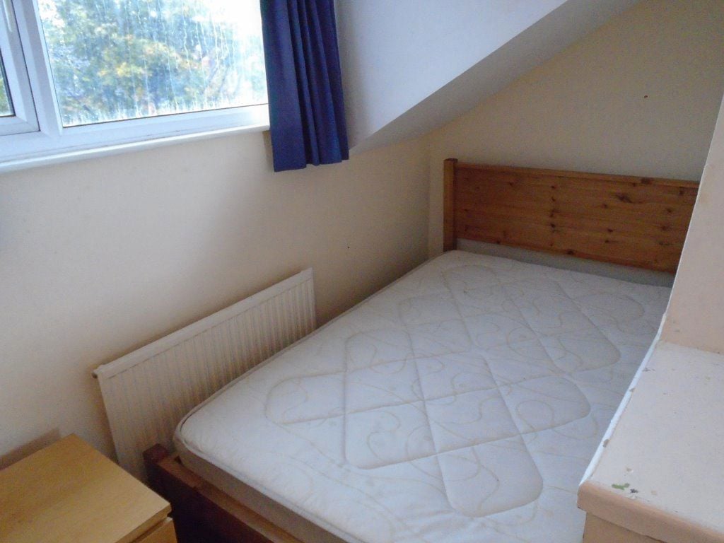 4 Rose Cottages, B29 6EF Image 7