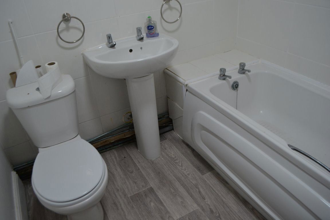 4 Rose Cottages, B29 6EF Image 10