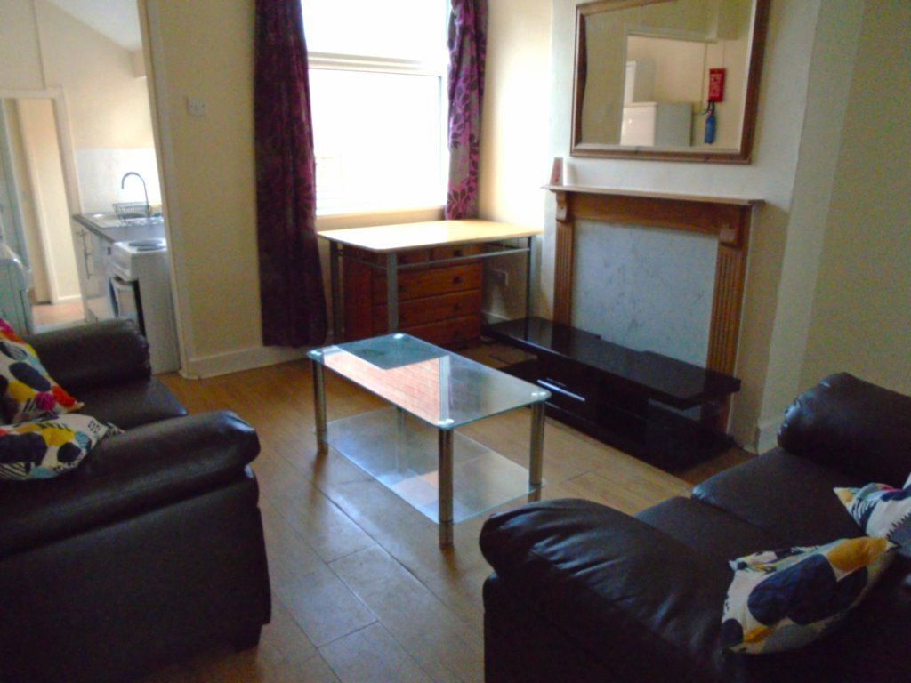 6 School Terrace, B29 6DY Image 1