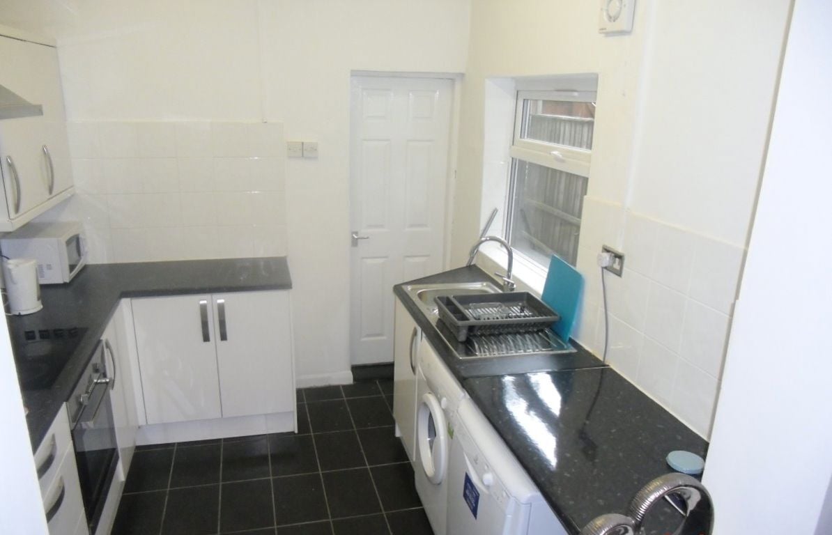 243 Dawlish Road, B29 7AS Image 5