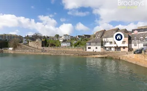 Click for details Harbour Court, Abbey Slip, Penzance, Cornwall, TR18 photo
