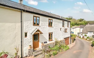 Click for details Church Lane, Stokeinteignhead, Devon, TQ12 photo
