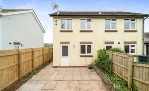 Click for details Freshwater Drive, Paignton, Devon, TQ4 photo