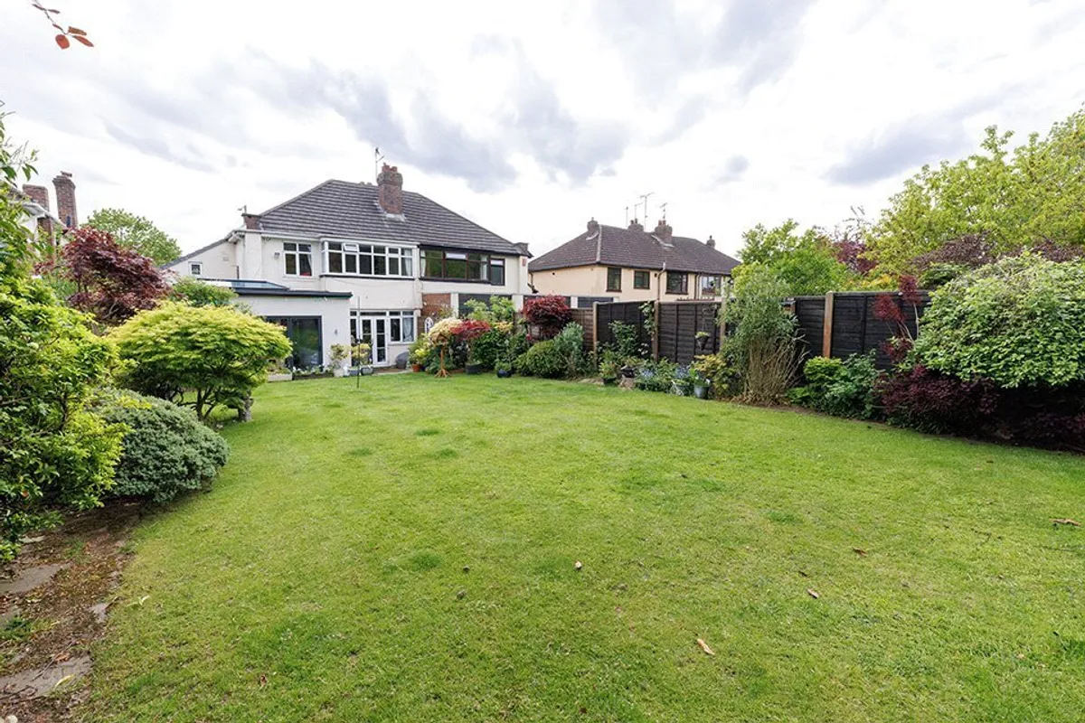 Wolverhampton Road, Oldbury, West Midlands, B68