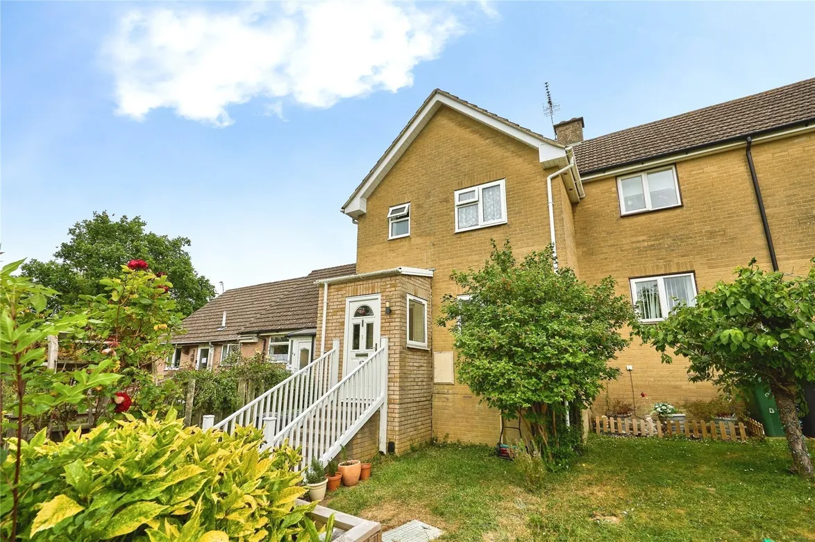 Hillrise Avenue, Isle Of Wight, PO33