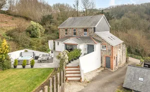 Click for details Millendreath, Looe, Cornwall, PL13 photo