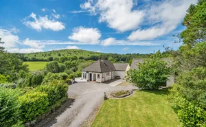 Click for details Haytor, Newton Abbot, Devon, TQ13 photo