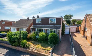 Click for details Bapton Close, Exmouth, Devon, EX8 photo