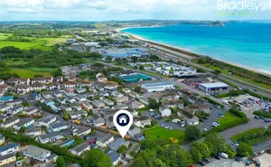 Click for details Eastern Green Park One, Eastern Green, Penzance, Cornwall, TR18 photo